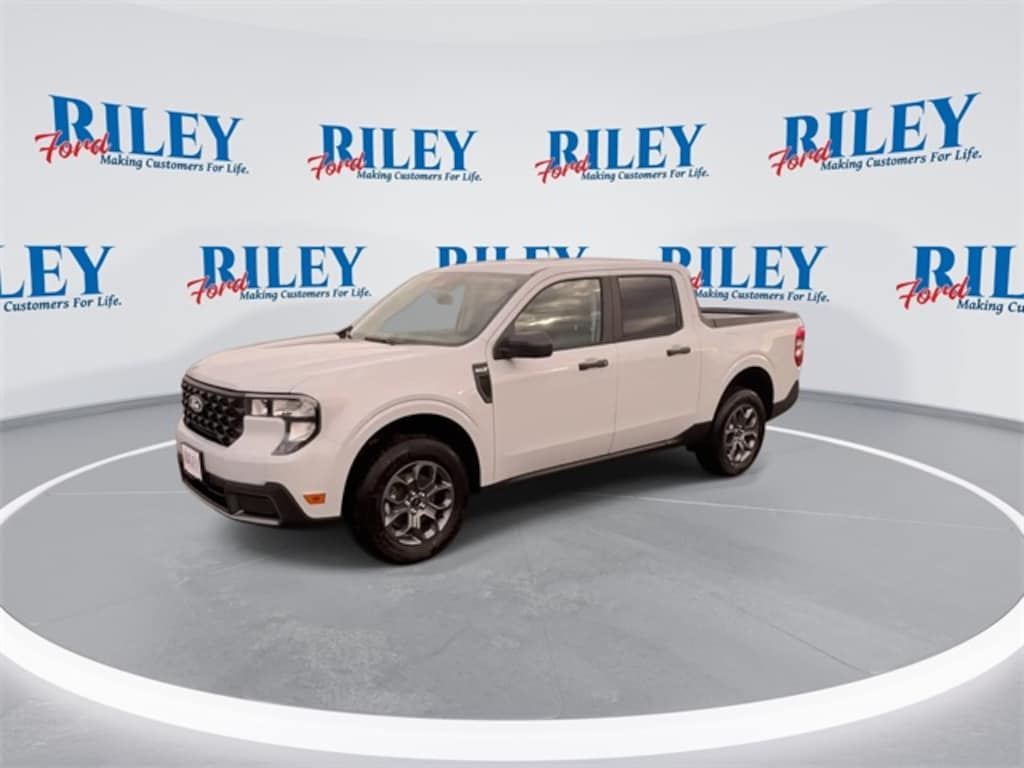New 2025 Ford Maverick XLT Truck