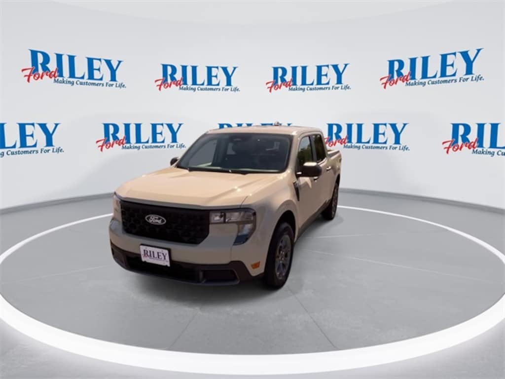 New 2025 Ford Maverick XLT Truck
