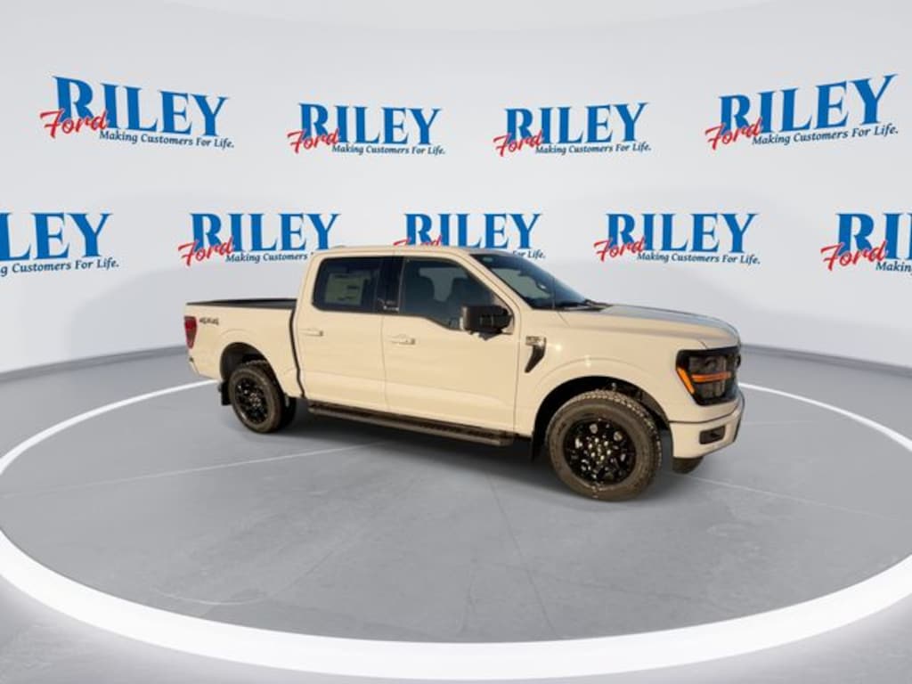 New 2026 Ford F-150 XLT Truck