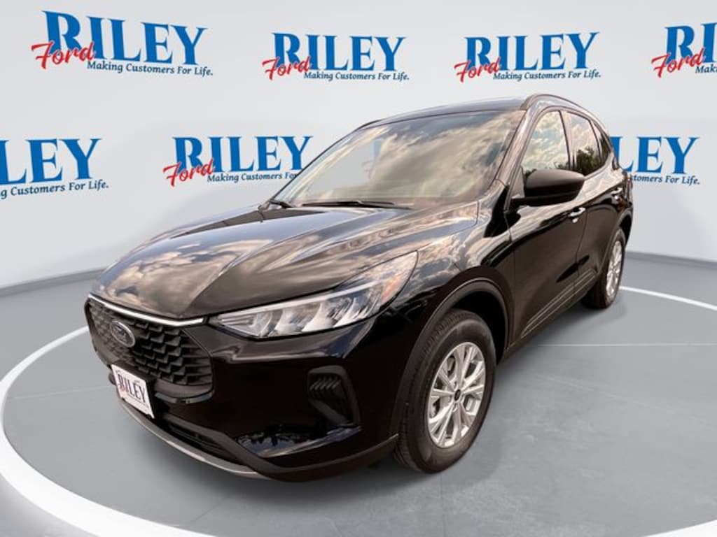 New 2025 Ford Escape Active SUV