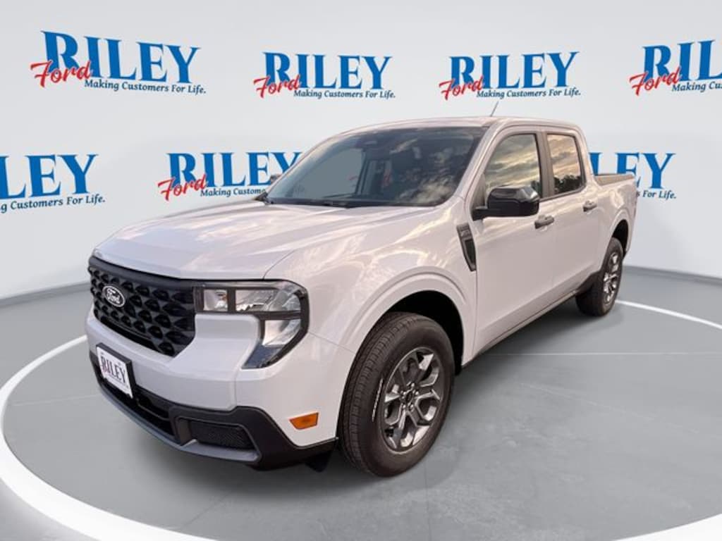 New 2025 Ford Maverick XLT Truck