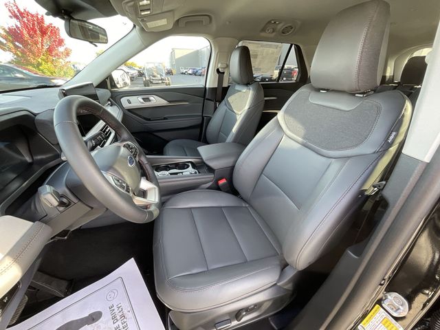 2026 Ford Explorer Active - Photo 11