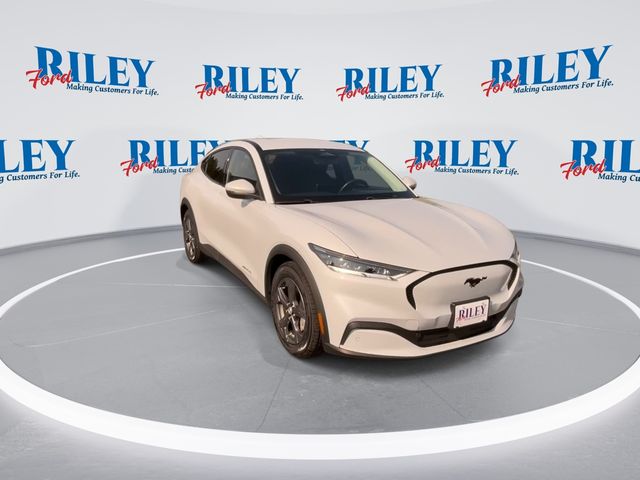 Certified 2022 Ford Mustang Mach-E Select AWD with VIN 3FMTK1SS6NMA17977 for sale in Plattsburgh, NY