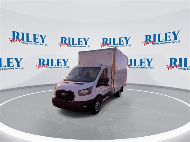 2024 Ford Transit photo 4