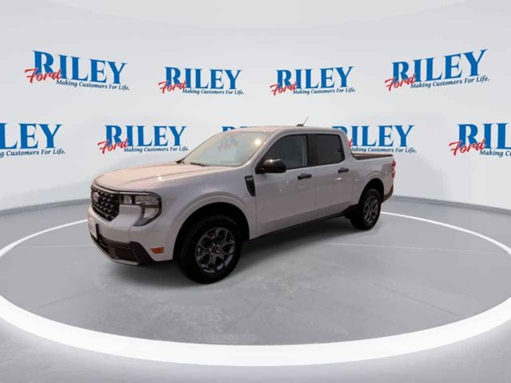 New 2025 Ford Maverick XLT Truck
