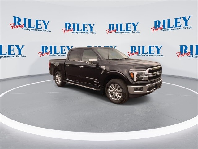 2025 Ford F-150 Lariat photo 4