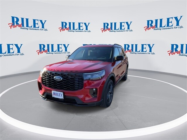 2026 Ford Explorer ST-Line photo 3