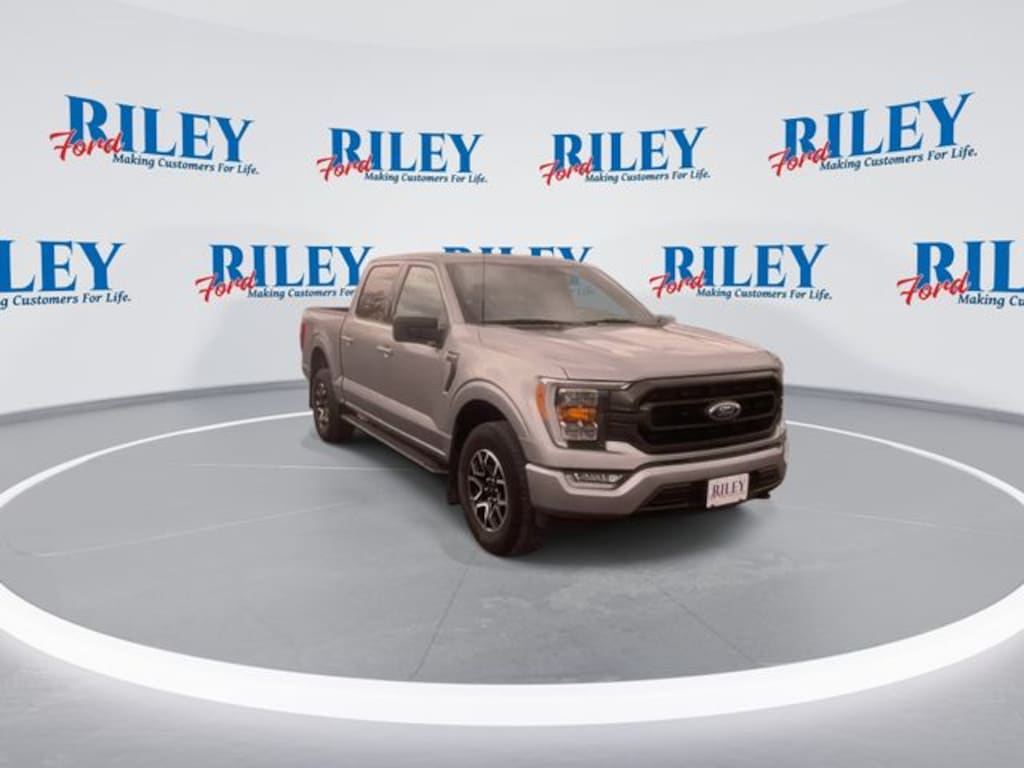 New 2023 Ford F-150 XLT Truck