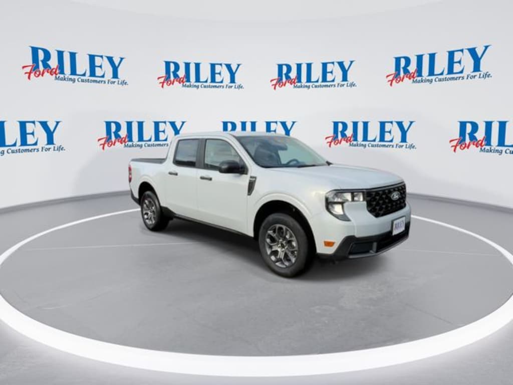 New 2025 Ford Maverick XLT Truck