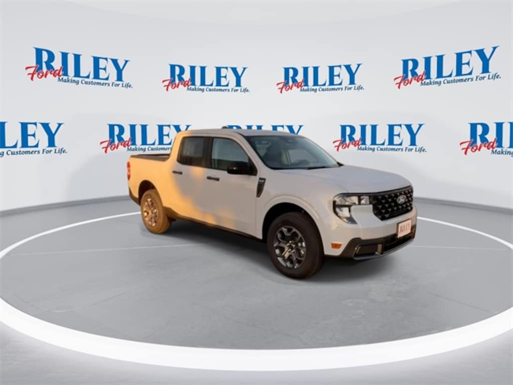 New 2025 Ford Maverick XLT Truck
