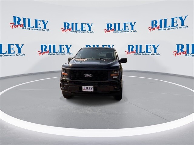 2025 Ford F-150 STX photo 2