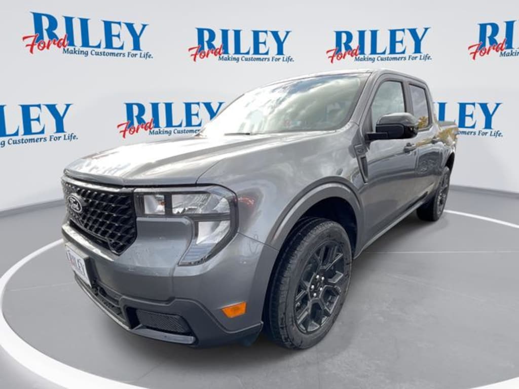 New 2025 Ford Maverick XLT Truck