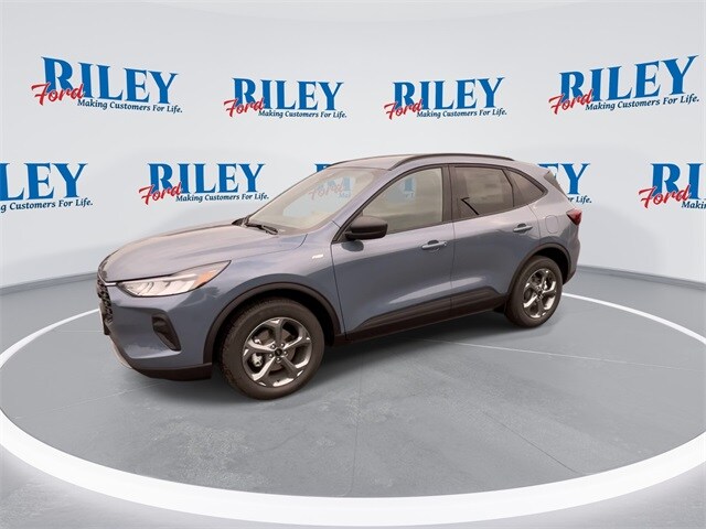 2025 Ford Escape ST-Line photo 4