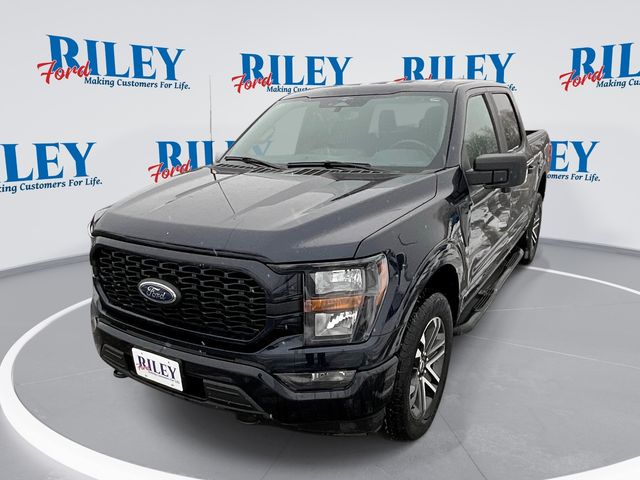 2023 Ford F-150 XL's photo