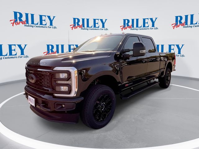 2026 Ford F-350 Super Duty Lariat's photo