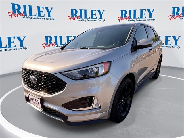 2022 Ford Edge ST Line