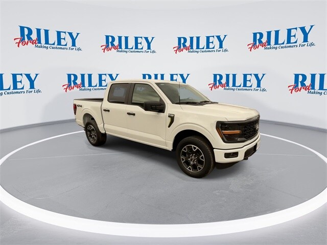 2025 Ford F-150 STX photo 2