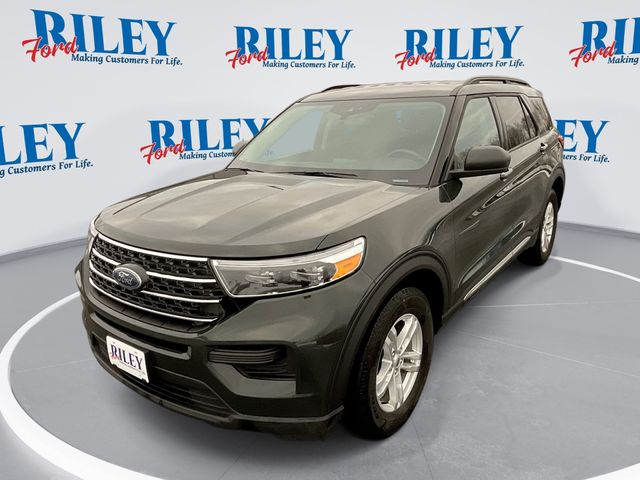 2023 Ford Explorer XLT's photo