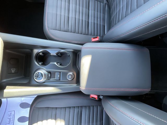 2026 Ford Explorer ST-Line - Photo 21