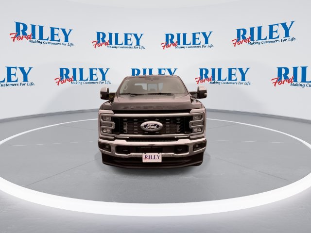 New 2027 Ford F-350SD Lariat Truck