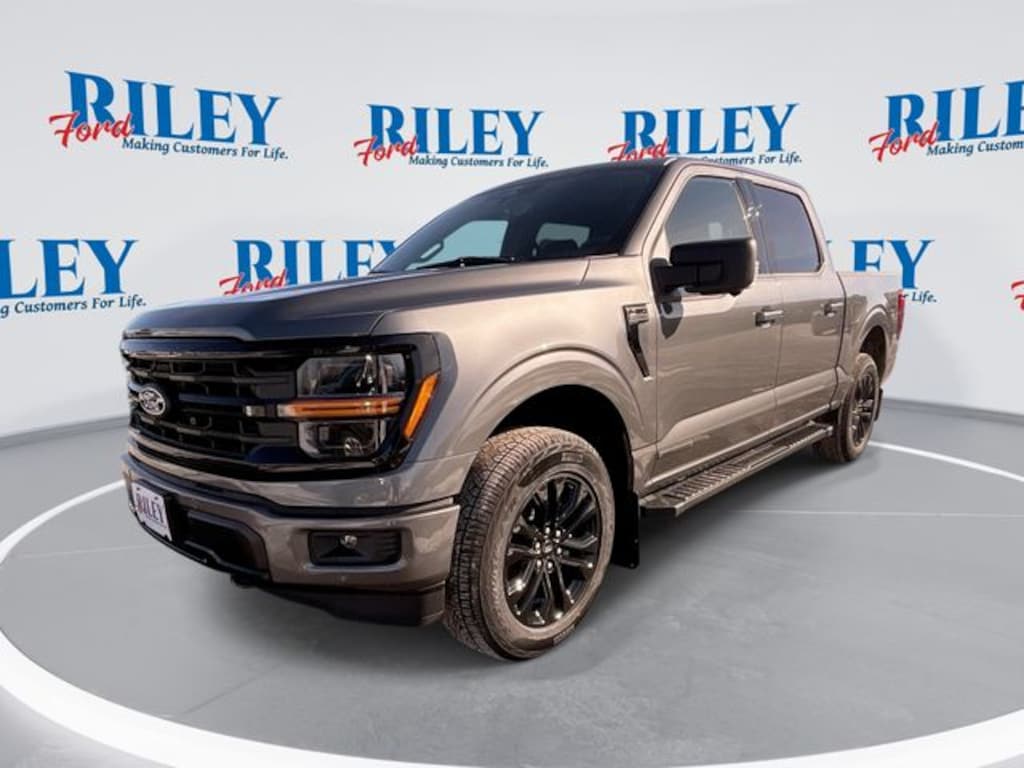 New 2025 Ford F-150 XLT Truck