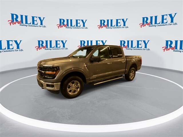 2024 Ford F-150 XLT photo 4