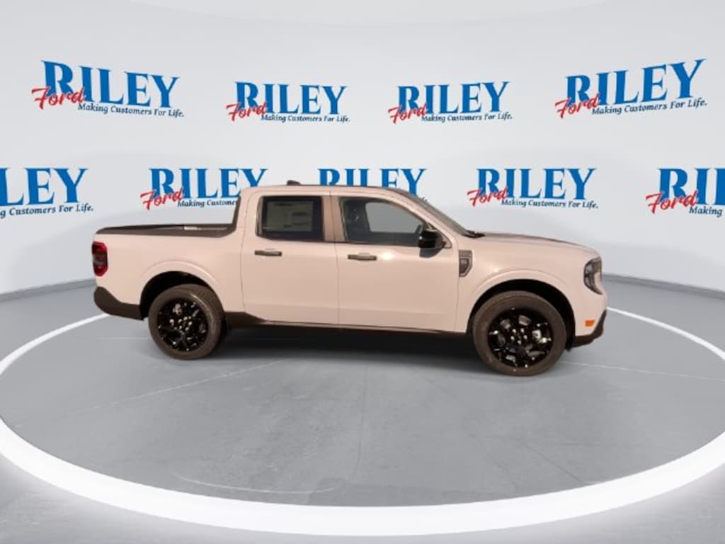 New 2026 Ford Maverick XLT Truck