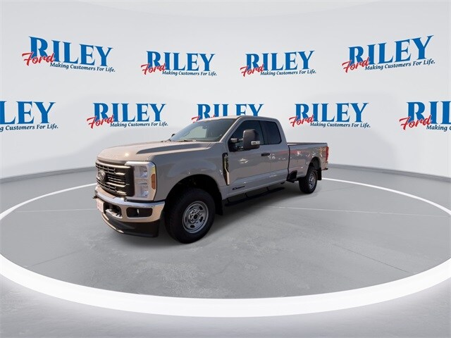 2025 Ford F-250 photo 4