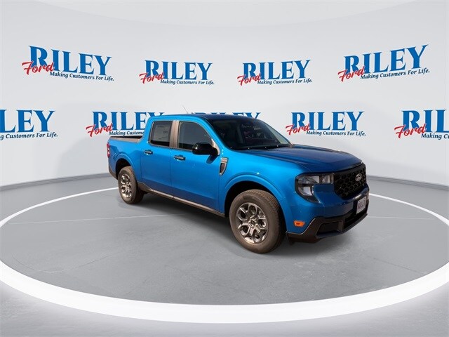 2025 Ford Maverick XLT photo 2