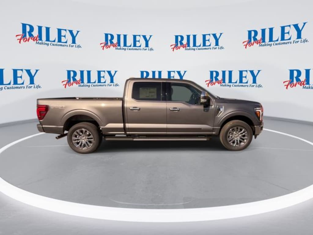 New 2025 Ford F-150 Lariat Truck