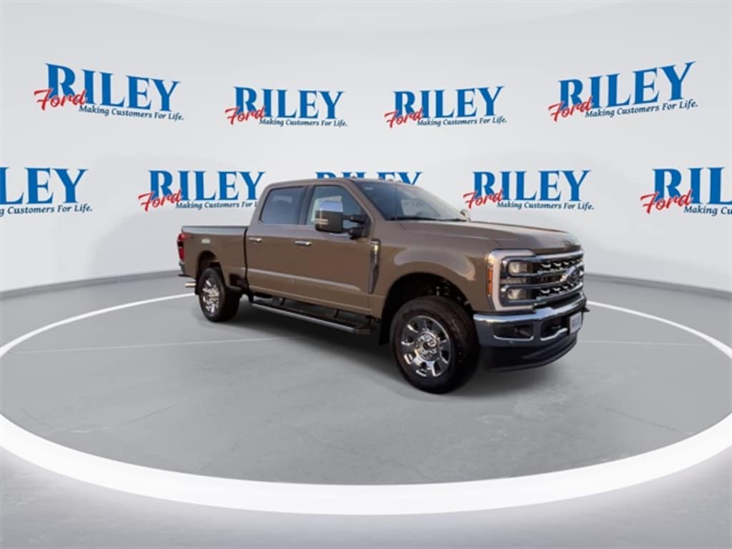 New 2026 Ford F-350SD Lariat Truck