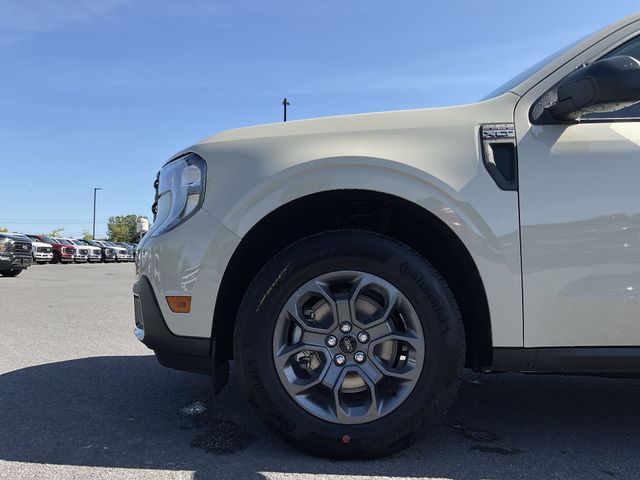 2025 Ford Maverick XLT - Photo 10