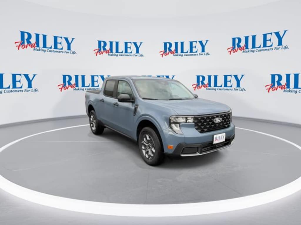 New 2025 Ford Maverick XLT Truck