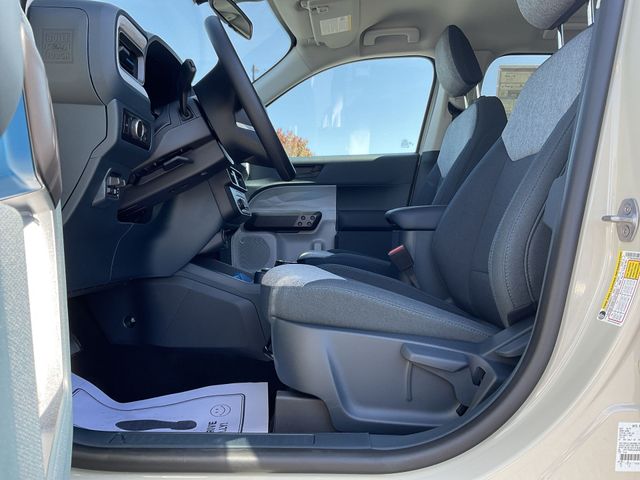 2025 Ford Maverick XLT - Photo 12