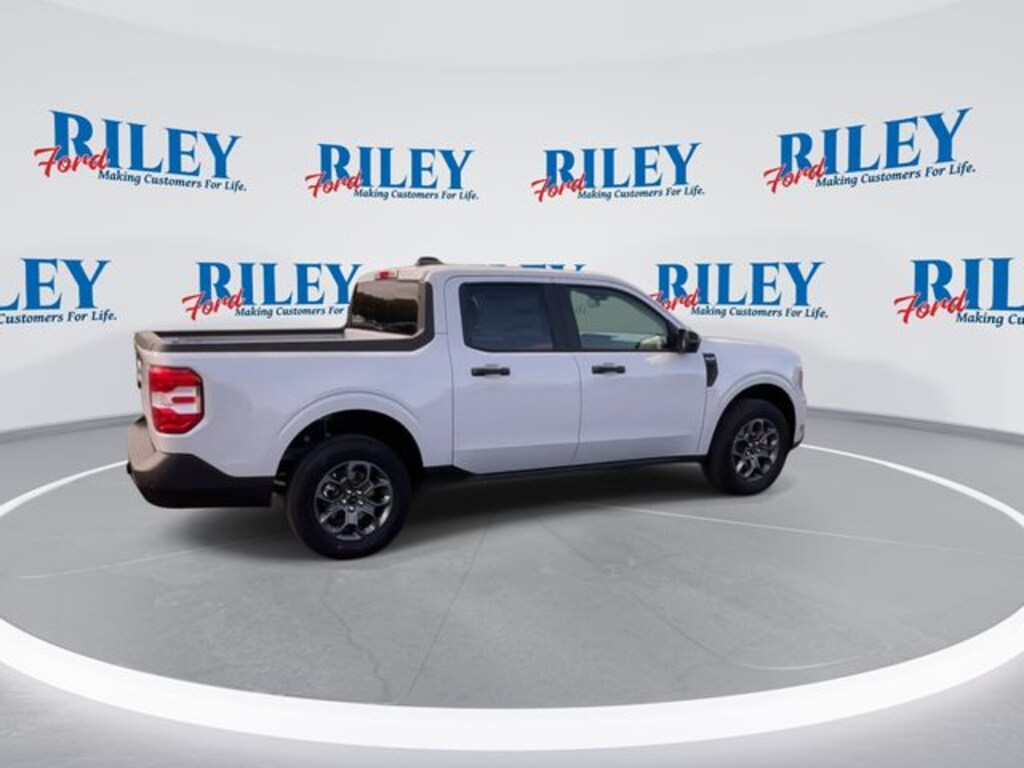 New 2025 Ford Maverick XLT Truck