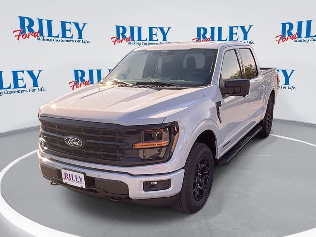2025 Ford F-150 XLT's photo