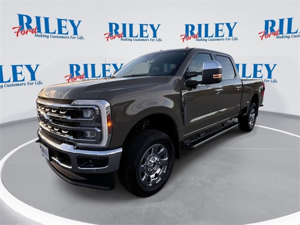 New 2026 Ford F-350SD Lariat Truck