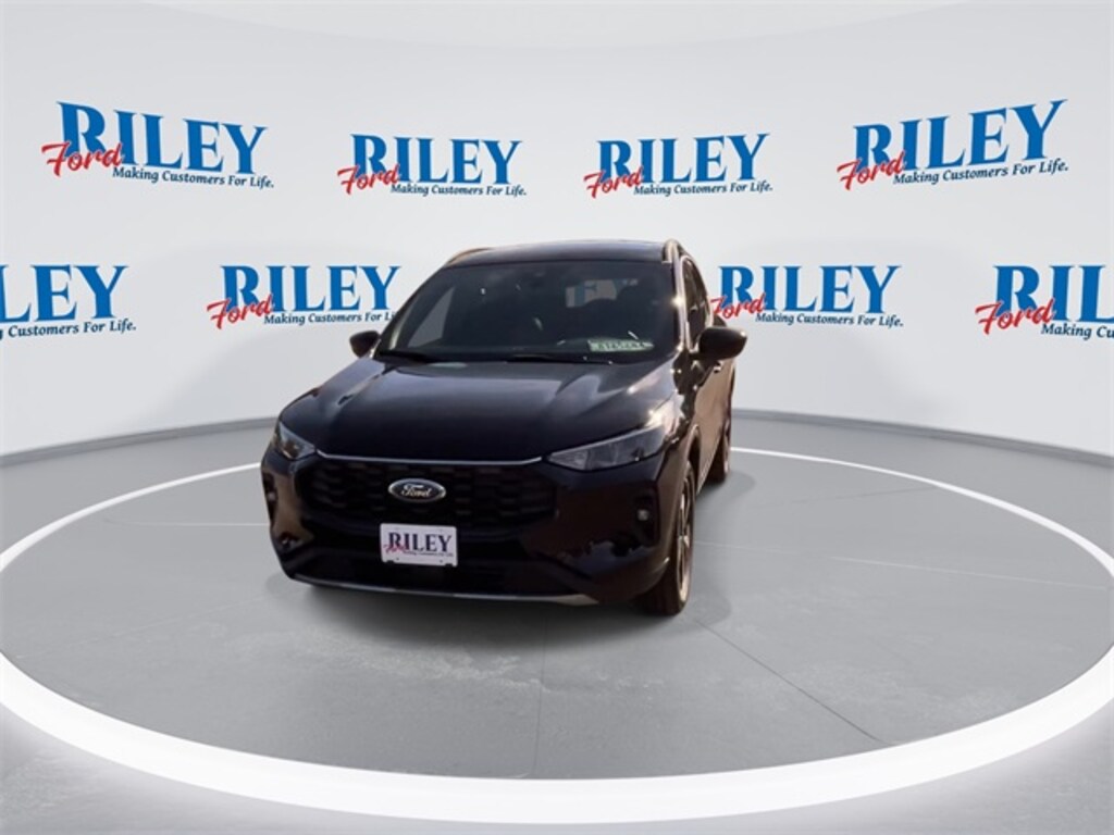 New 2025 Ford Escape ST-Line Select SUV