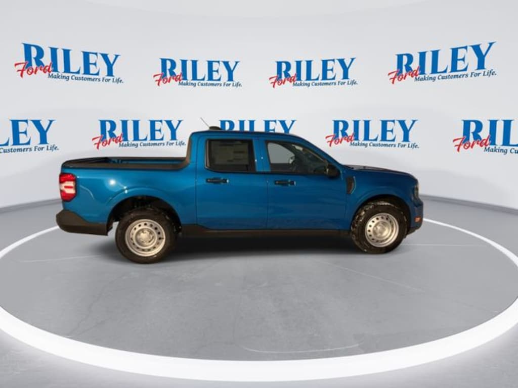 New 2026 Ford Maverick XL Truck