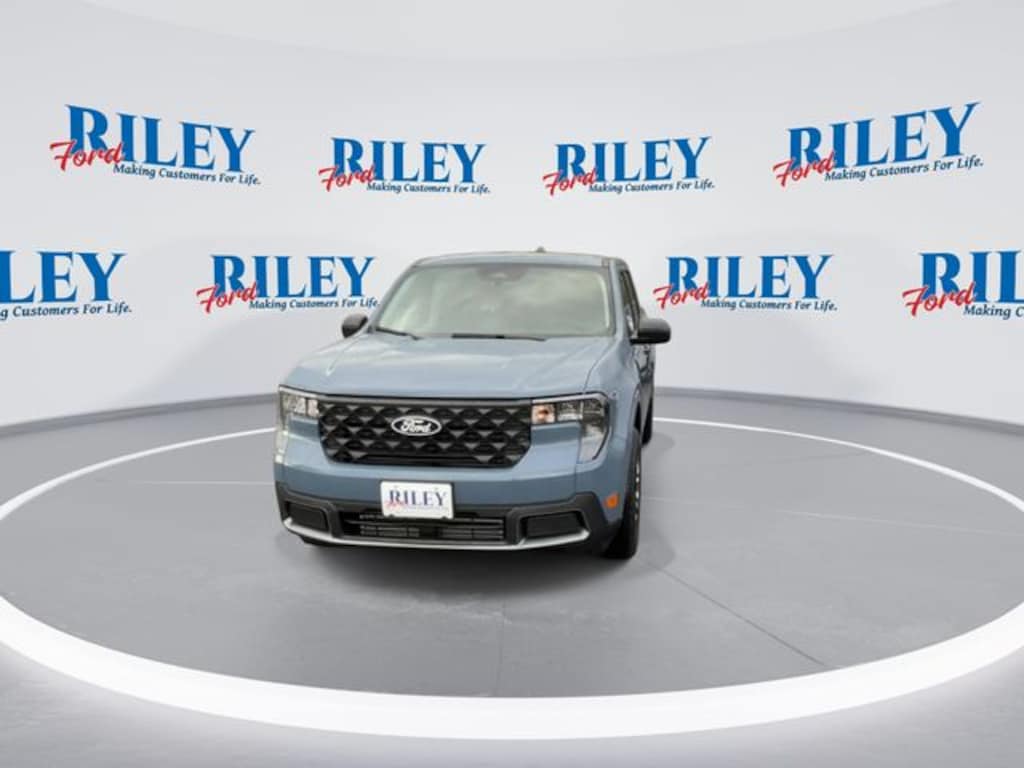 New 2025 Ford Maverick XLT Truck