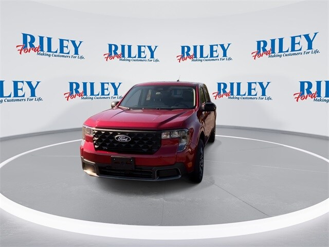 2025 Ford Maverick XLT photo 2