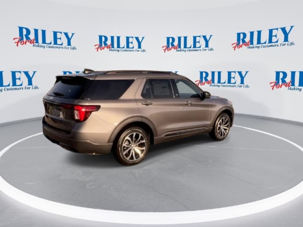 New 2027 Ford Explorer ST-Line SUV