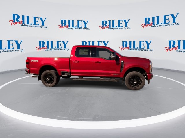 New 2027 Ford F-250SD Lariat Truck