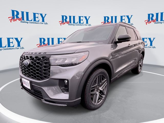 2026 Ford Explorer ST-LINE's photo