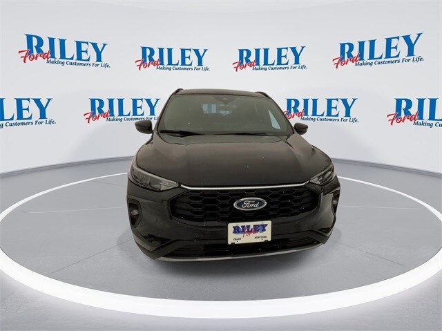 2025 Ford Escape Hybrid ST-Line Select photo 3
