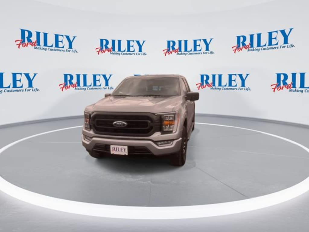 New 2023 Ford F-150 XLT Truck