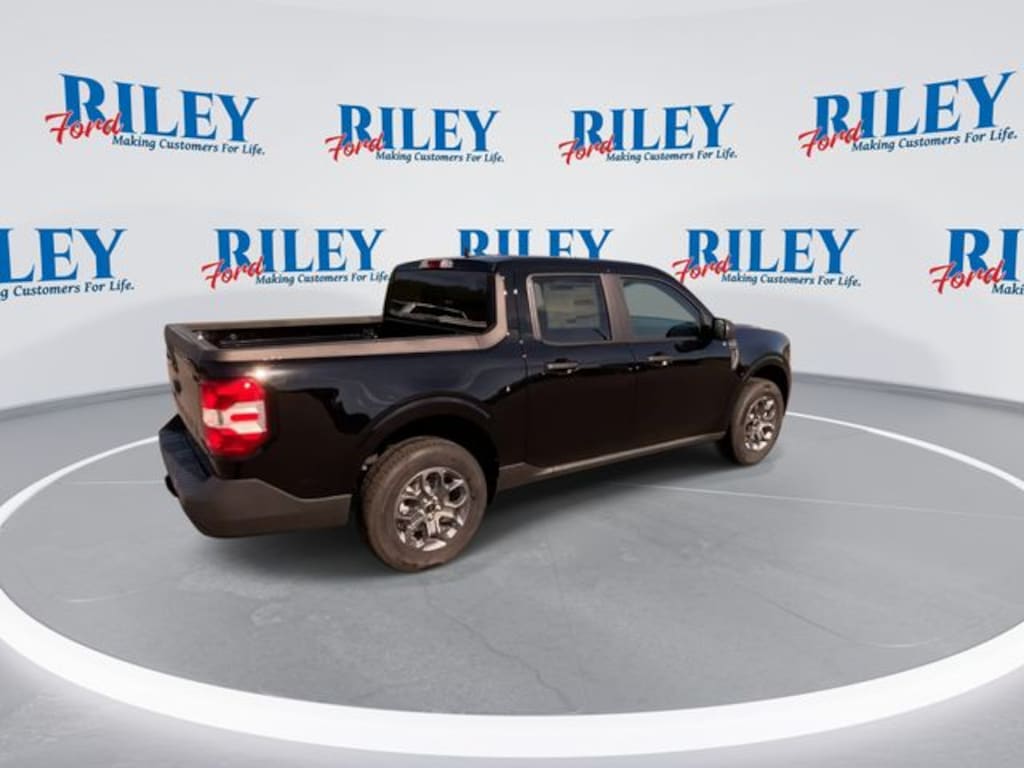 New 2026 Ford Maverick XLT Truck