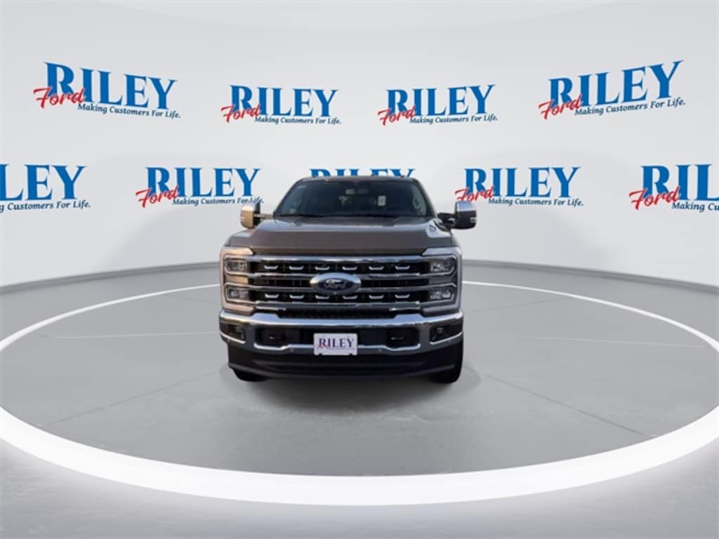 New 2026 Ford F-350SD Lariat Truck