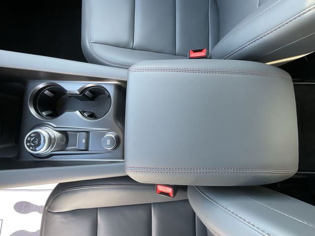 2026 Ford Explorer Active - Photo 21