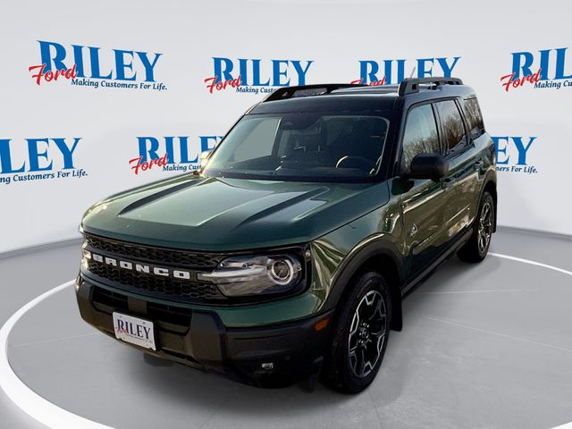 2025 Ford Bronco Sport Outer Banks's photo